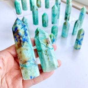 Beautiful Blue Green Turquoise Phoenix Crystal Towers 6-9cm 50-100g Chrysocolla Malachite Turquoise Some with Azurite Veins