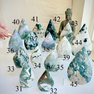 Intricately Patterned Moss Agate Crystal Points 4-7cm Green Blue White Crystal Free Form Points High Quality Colorful Stone Druze