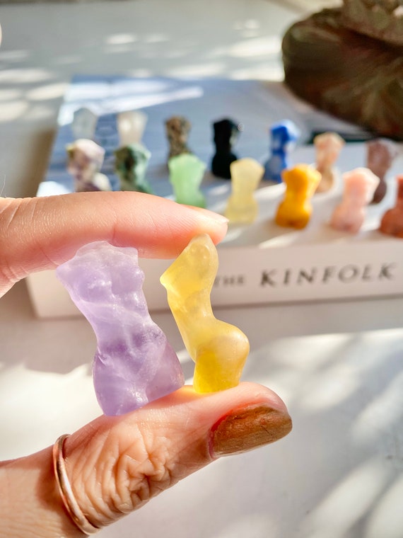 Goddess Statute Female Body Carvings 3g 0.1oz 3cm 1.2in Small Detailed Goddess Carving Rose Smoky Clear Quartz Amethyst Carnelian Fluorite