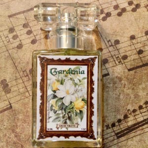 Gardenia Perfume 30 ml  1 oz Spray Spring and summer fragrance, white floral, clean fragrance, innocence purity sign, birthday flowers, gift