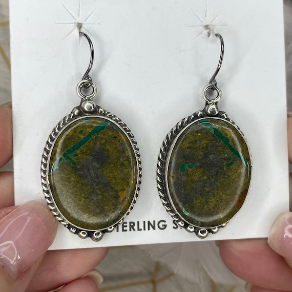 Native American Attractive Rare #8 Turquoise Mine Sterling Silver Earrings Native American Attractive Rare #8 Turquoise Mine Sterling Silver Earrings