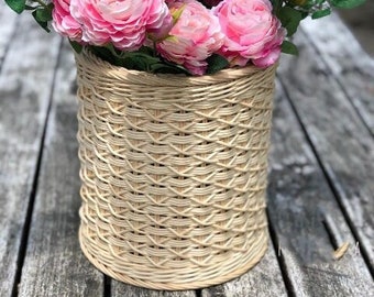 Rattan woven vase