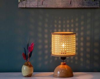 Wood base table lamp , Wicker table lamp , bedside table lamp