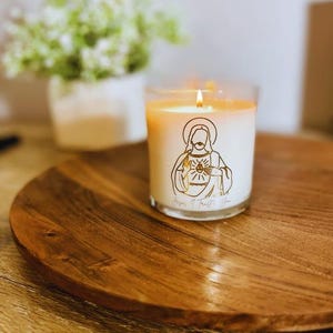 Jesus I Trust in You Scented Soy Candle: Divine Mercy Catholic Gift image 3