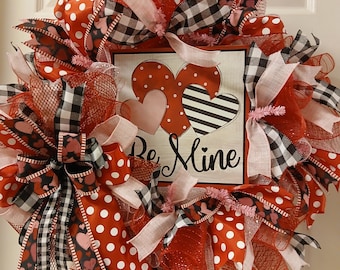 Be Mine Valentine Wreath