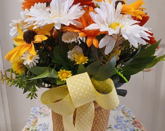 Gerber Daisy Centerpiece
