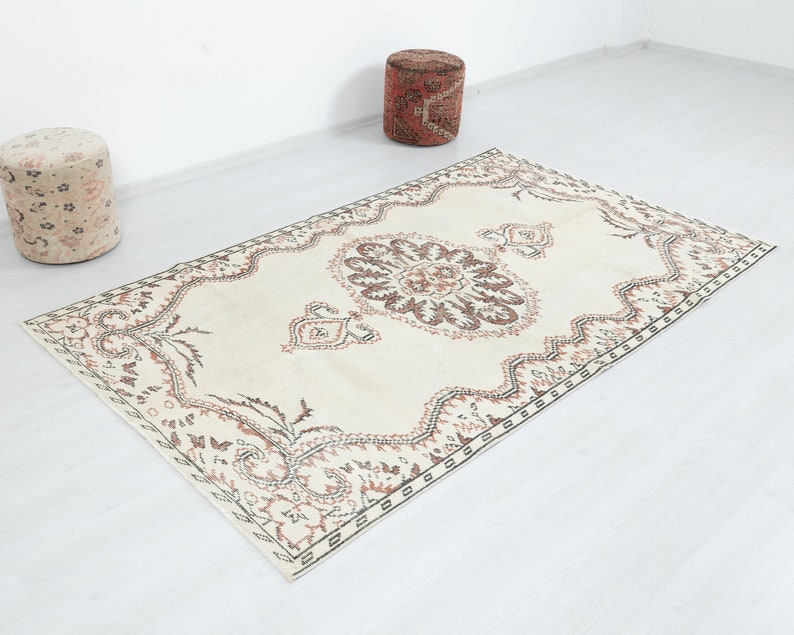 5x8 Turkish Rug, Vintage Rug, Oushak Rug, Neutral Rug, Area Rug, Low pile Rug, Beige Rug, Floor Rug, Distressed Rug, Bedroom Area Rug image 2