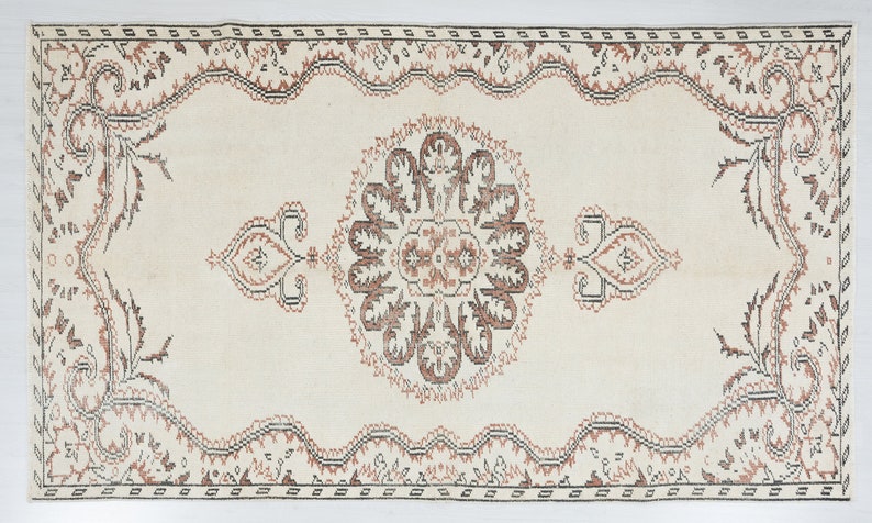 5x8 Turkish Rug, Vintage Rug, Oushak Rug, Neutral Rug, Area Rug, Low pile Rug, Beige Rug, Floor Rug, Distressed Rug, Bedroom Area Rug image 4