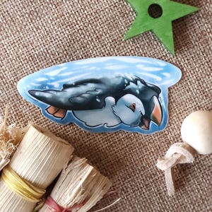 Macareux moine en plongée sous-marine - sticker vinyle découpé imperméable haut de gamme | Sticker oiseau mignon | Sticker oiseaux aquatiques