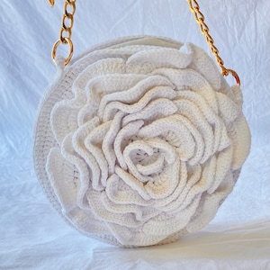 PRONTA PARA ENVIO Crochê Fio de Algodão Mercerizado Branco 3D Rosa Gigante Bolsa Carteira Bolsa de Praia Estilo Piscina Verão Feita à Mão Corrente Dourada