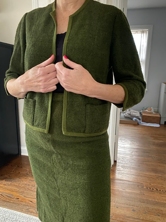 Vintage mossy green wool suit - image 4