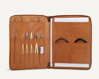 muud Göteborg Case made of high-quality leather handmade knitted case color black whisky knitting crochet handcraft noble