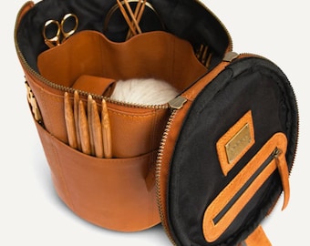muud Saturn XL project bag made of high-quality leather, handmade shoulder bag, colors black, whisky, rich brown, knitting, handcrafted, noble