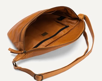 muud Vegas XL belt bag high quality leather handmade shoulder bag crossbody color black whisky knitting crochet handcrafted noble