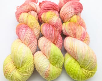 Hand-dyed sock yarn 4ply High Twist 100g/400m LL Merino extrafine "Fruit Sorbet" yellow pink green knitting handdyed yarn mulesing-free