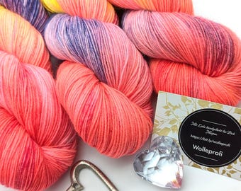 Hand-dyed sock yarn 4-ply Lazy Lion SockYarn 100g/420 m LL Merino extrafine "Colour Explosion" pink purple yellow knitting mulesing-free