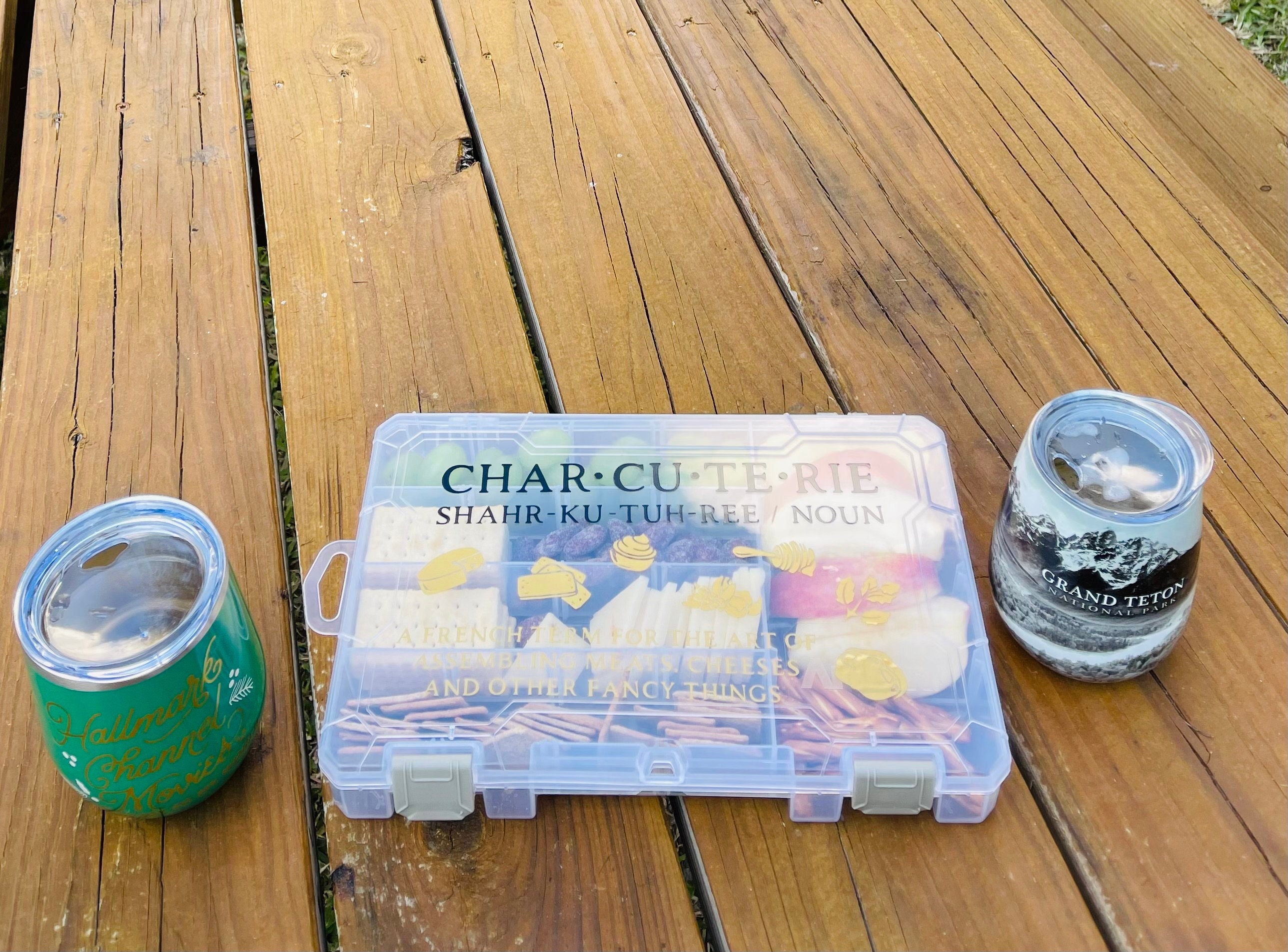 Charcuterie On-the-go Snackle Snack Box -  Canada
