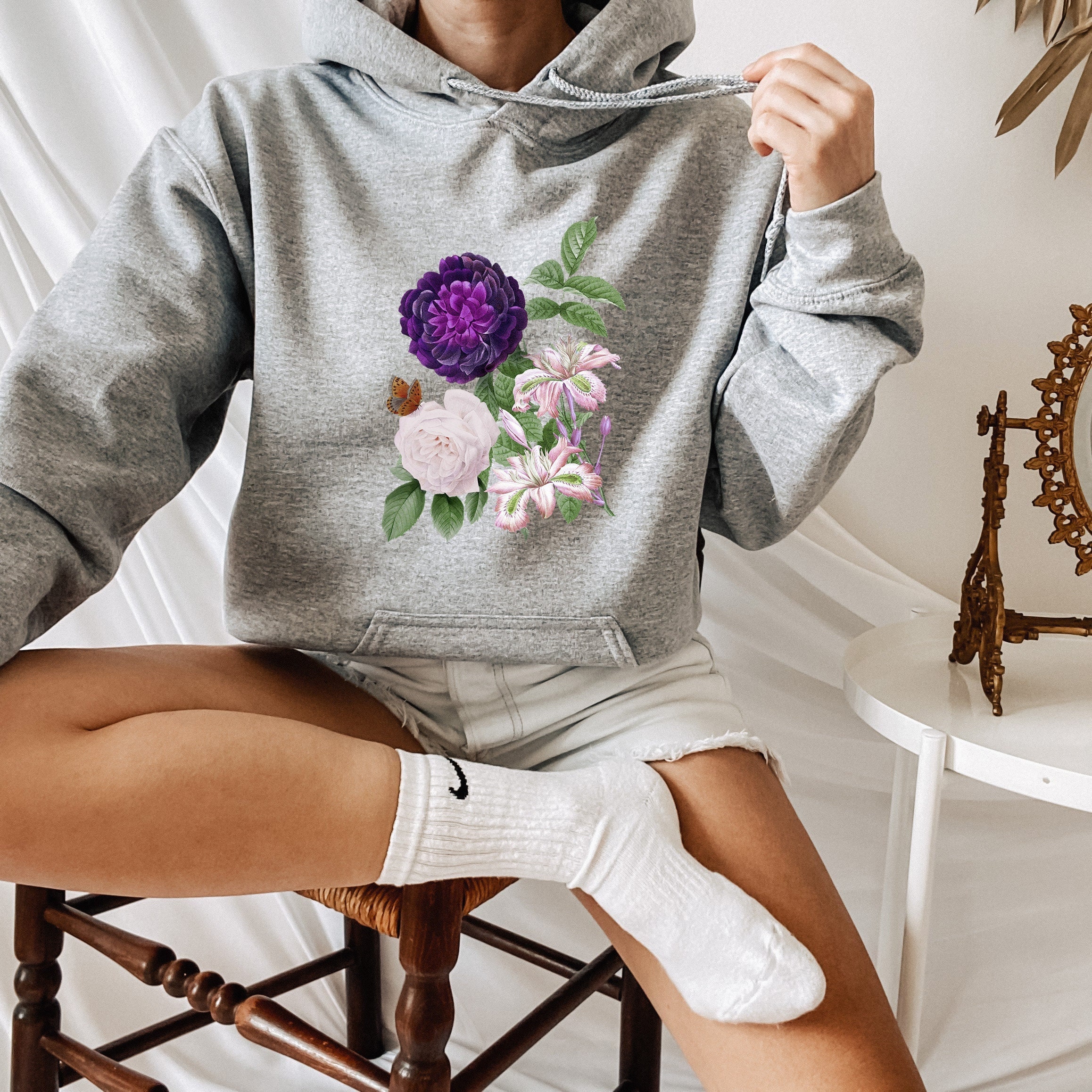 Floral Sweatshirt Flower Sweatshirt Aesthetic Hoodie - Etsy