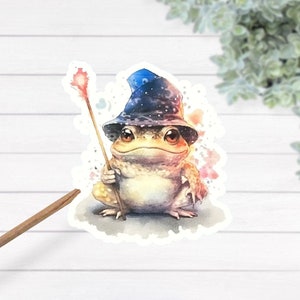 Magischer Kröten-Hexenhut und Zauberstab Thermolaminierter wasserdichter Aufkleber, Feengarten, Feenland, Witchy Geschenk