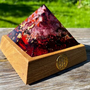 Orgonite Pyramid Crystal Root Chakra (with stand made of oak wood) lovingly handcrafted