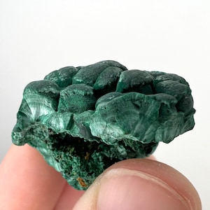 Botryoidal Fibrous Malachite Mineral Specimen, Natural Chatoyant Green Silky Malachite Crystal, Raw High Quality Velvet Malachite Cluster