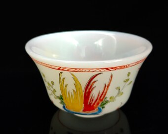 Chinese antieke handgeschilderde glazen kom bloemmotief Qianlong W Mark