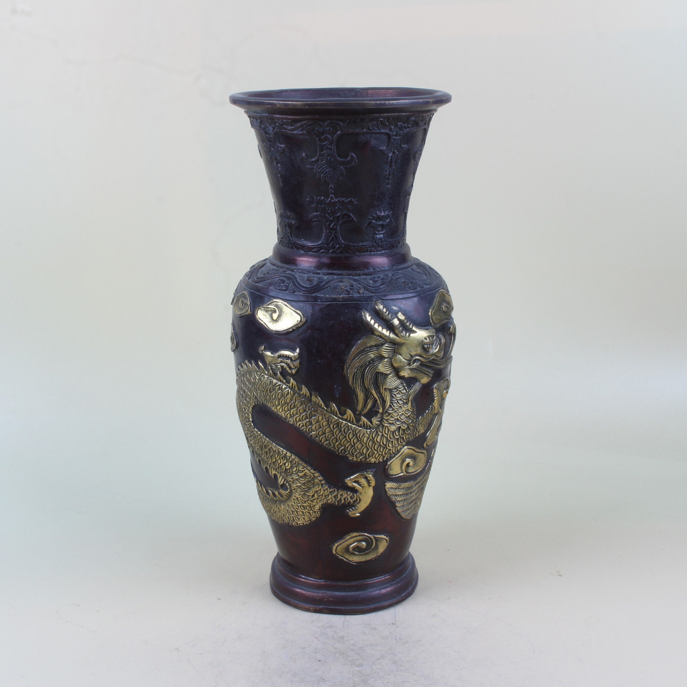 ドラゴン装飾の陶器花瓶 Dragon chinese vase - Etsy 日本