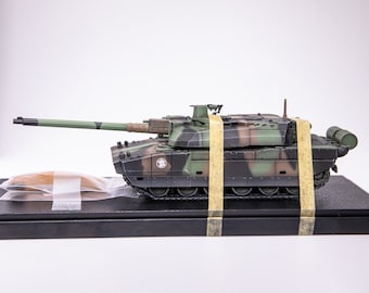 1: 72 scale French Leclerc main battle tank three color painting simulation collection finished product model