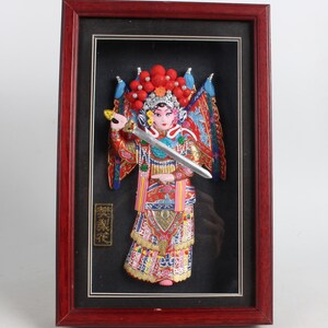 Hand-painted lacquer mask of Fan Li Hua statue