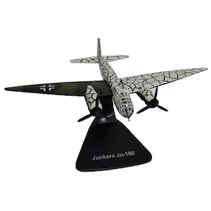 World War II Aircraft Model German Juncker JU-188 Model 1:144 Scale Toy Gift Collection Simulation Ornament Men&#39;s Gift