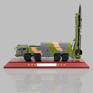 Diecast Alloy Model of The DF-15B Militarized Combat Missile Launcher 1:30 Scale Toy Gift Collection Simulation Display