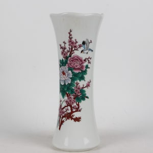 Hand-painted blue and white porcelain pen holder from a folk collection