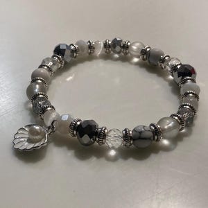 White seashell bracelet