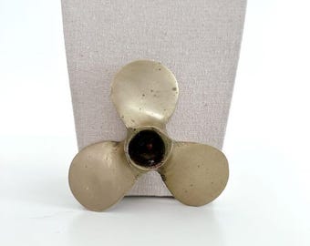 Vintage 3-Blade BRASS PROPELLER CANDLEHOLDER / Paperweight