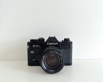 Vintage Canon FTb QL 35mm Film SLR Camera with FD 50mm Lens Japan