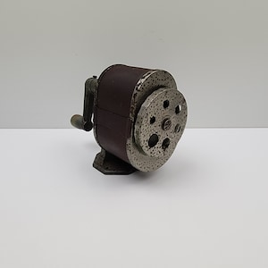 Vintage Pencil Sharpener C-12-R No 3 Cast Metal Wood Knob USA