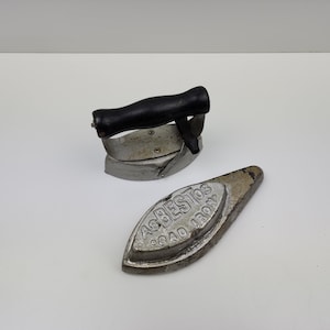 Vintage AS BEST OS Sad Iron Pat May 22nd 1900