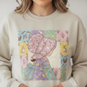 Vintage Easter Holiday Sun Bonnet Quilt Style Sweatshirt | 1970s Folk Art Nostalgia Pullover | Cozy Retro Quilted Look, Gift For Her