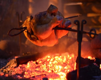 Roasting Grill for Chicken, Fish, Meat and Vegetable Roasting. Bushcraft, bbq, Cooking, Outdoors, Garden, Turning, Woods