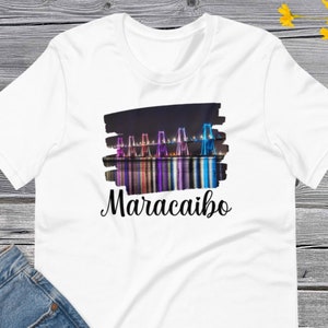 Maracaibo, Venezuela, I Love Maracaibo, Puente Rafael Urdaneta, Puente sobre el Lago, I love Venezuela Unisex t-shirt