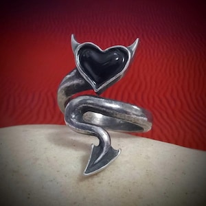 Devil&#39;s Curse Ring | Left Hand Path | Haunted Companion | Magick Ring | Occult Spellcast