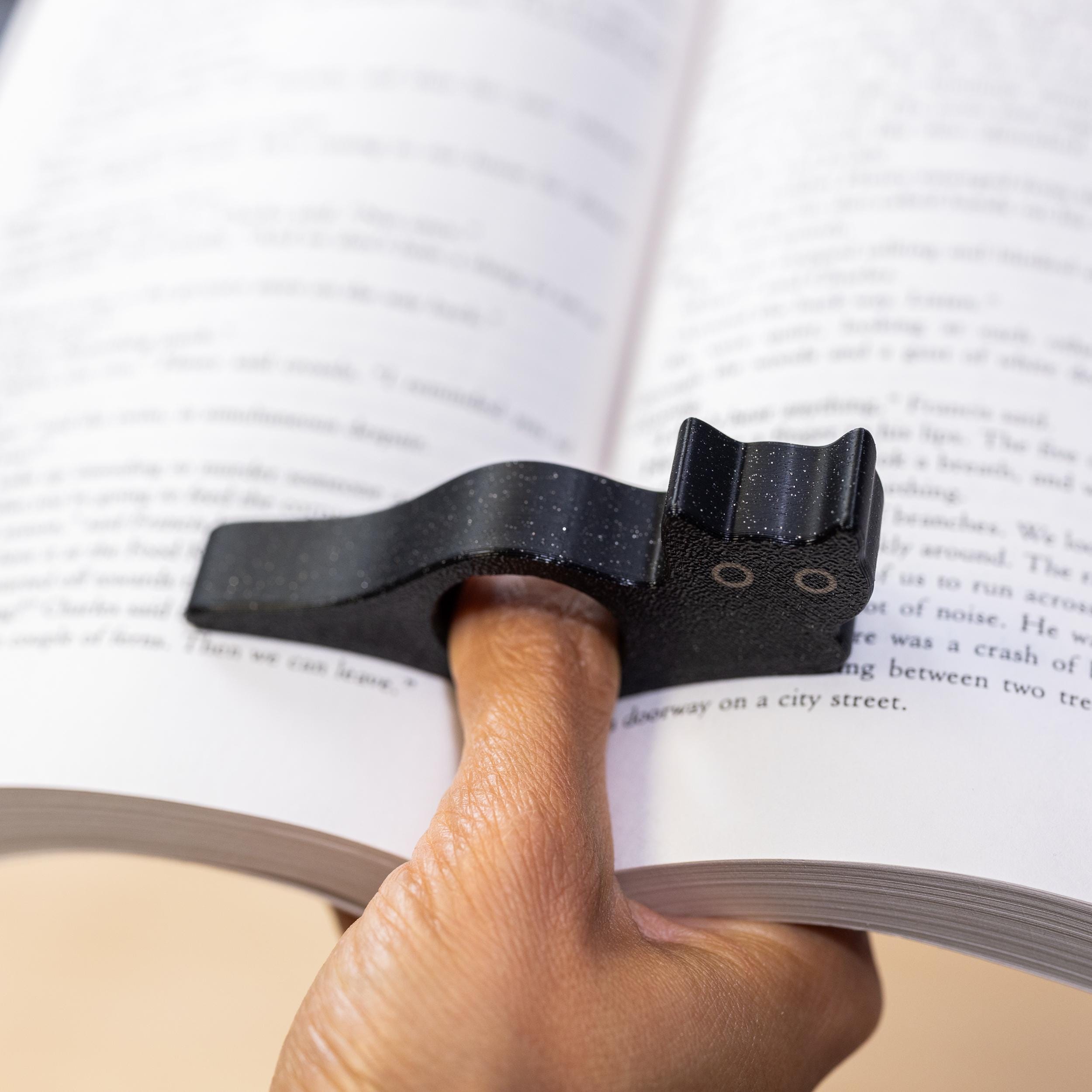 Cat Thumb Book Page Holder, Black Cat, Gift For Bookworms, BookTok Book Club Gifts, Book Accessory - MADE IN USA