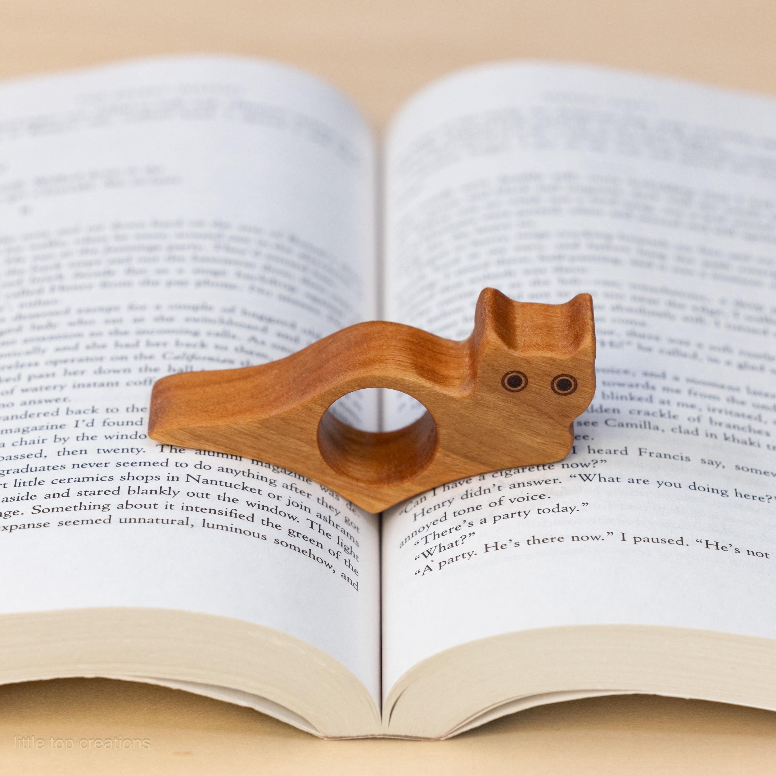Cat Thumb Book Page Holder, Black Cat, Gift For Bookworms, BookTok Book Club Gifts, Book Accessory - MADE IN USA