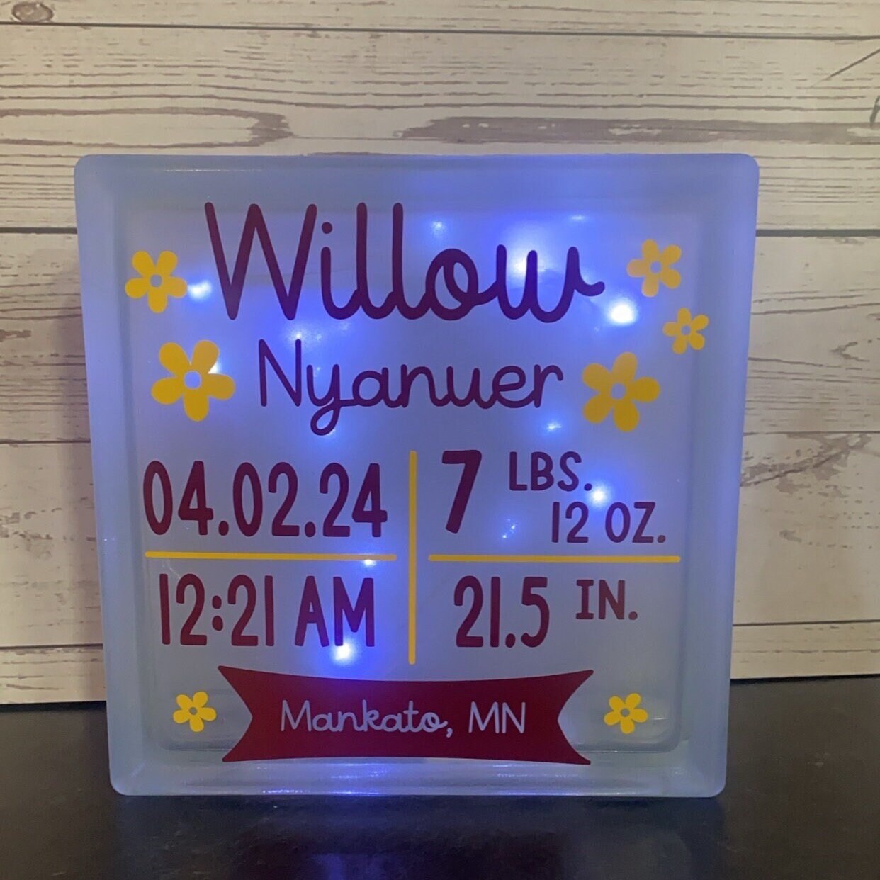 Lighted Newborn glass block Gift Personalized | Birth Announcement decor | Baby Birth Stats Sign | Heart Nursery Name | Newborn Stats - Thumbnail 2