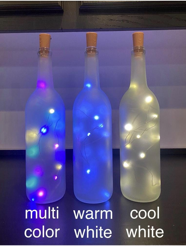 A good friend is like a four-leaf clover. Lighted wine bottle, sister gift, friend gift, best friend gift, boss gift, daughter gift,son gift - Thumbnail 3