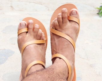 Minimalist men's leather sandals, barefoot flexible sandals, sexy Greek men sandals - Bali M