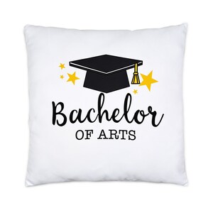 Bachelor of Arts Kissen inkl. Füllung Abschluss Geschenk Studium Absolvent Bachelorabschluss Uni