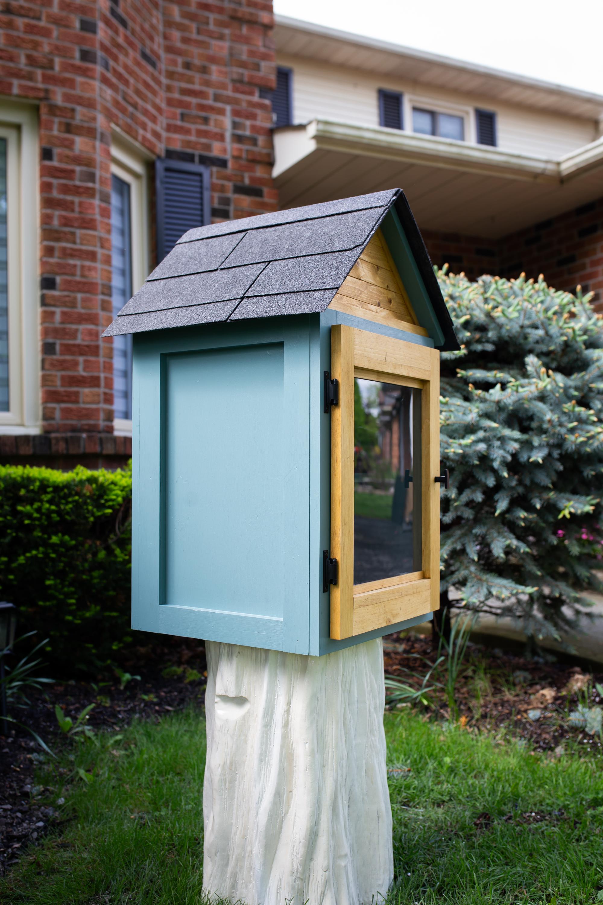 Handmade Little Free Library | Outdoor Community Book Box With ...