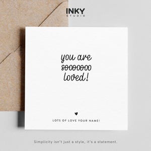 Eres tan amado - Tarjeta personalizada, Tarjeta de felicitación para recién nacido, Felicitaciones, Tarjeta para nueva familia, Tarjeta sencilla, Personalizada, Bebé recién nacido