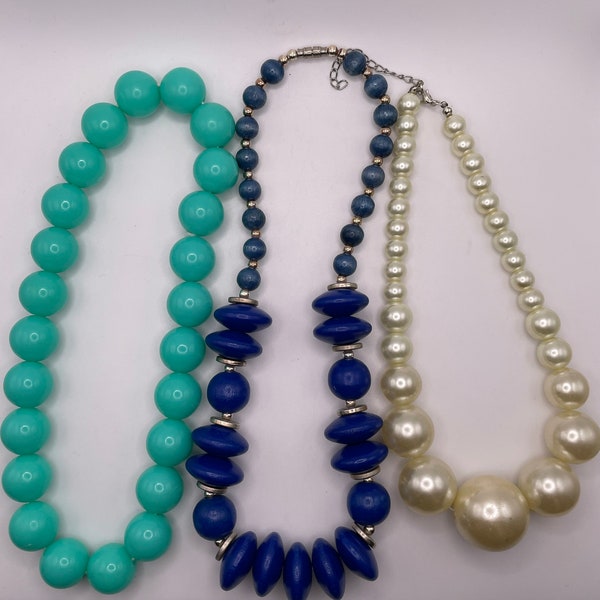 Vintage beaded necklaces. Strung beads. Blue, turquoise, pearl.
